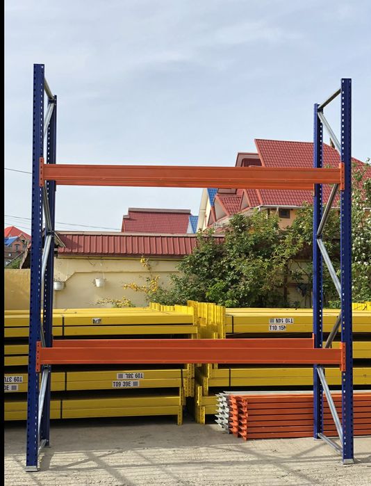 Rafturi metalice pt Europaleți Stare foarte bună ( noi si second-hand