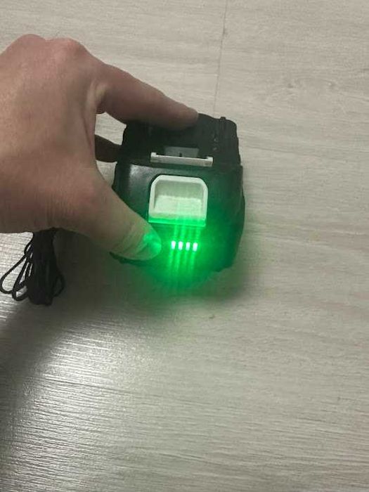 Acumulator Makita 36V, 8.0A, Lithium, si incarcator 41V, 2A