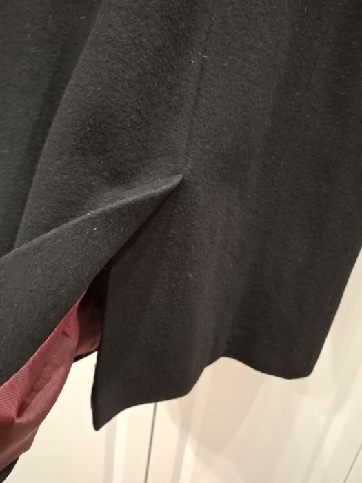 Дамско пролетно-есенно  палто на френската  марката  "Acanthe"