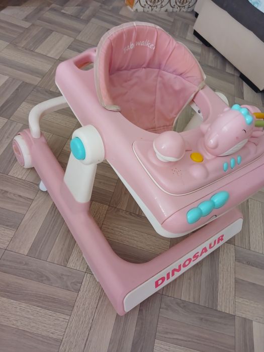 Ходунки для девочки