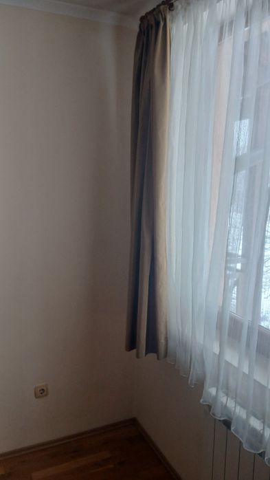 Къси пердета за стая с корнизи за 50 лв