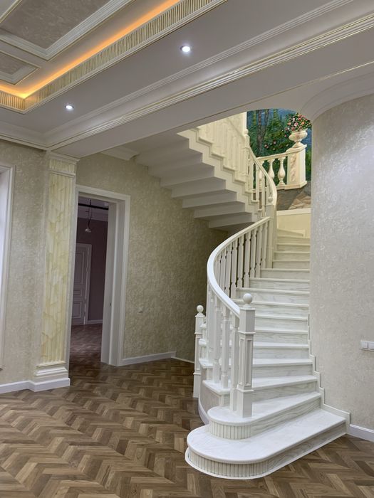 yog’och,mdf,faner va boshqa materiallardan sifatli zina poyalar