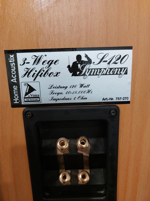 Amplificator Sony cu boxe mari