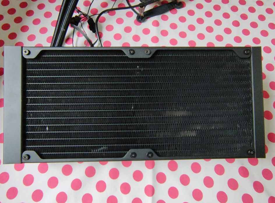 Cooler CPU Corsair iCUE H115i RGB PRO Socket 1700, 1200, 1151 v2.