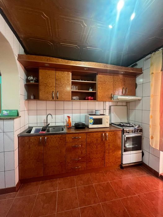 Apartament de vanzare DECOMANDAT zona Confectii Arad, 2 camere