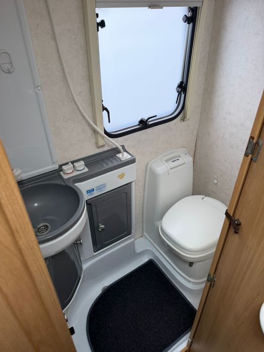 Rulota 2 3 persoane Lunar Ariva 800kg