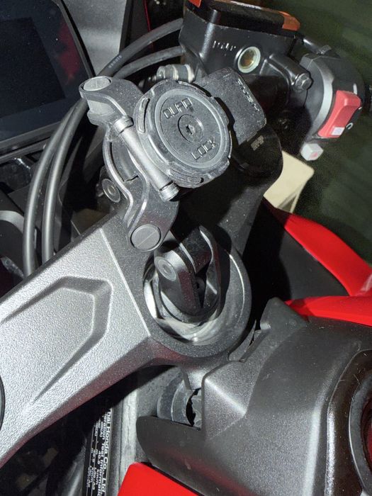 Quadlock pro montare în jug + doua huse originale