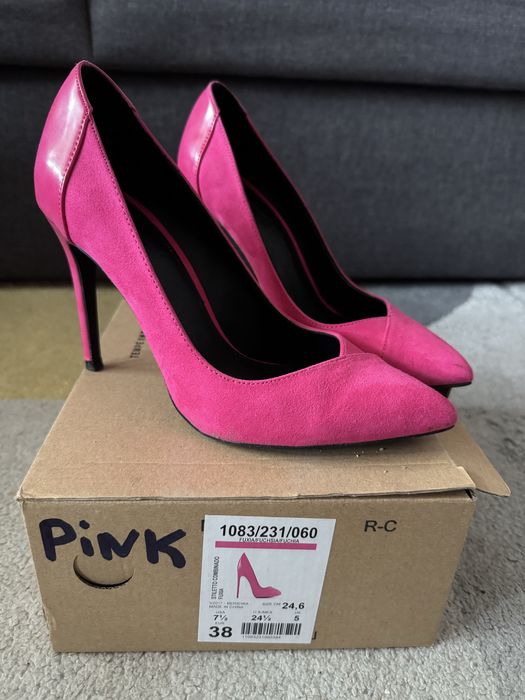 Различни дамски обувки на висок ток - 37 номер