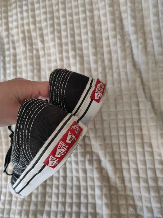 Оригинални кецове Vans