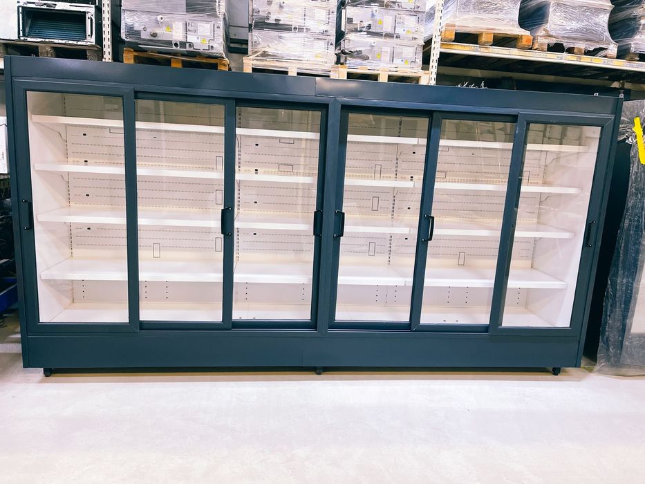 Vitrina bauturi linde