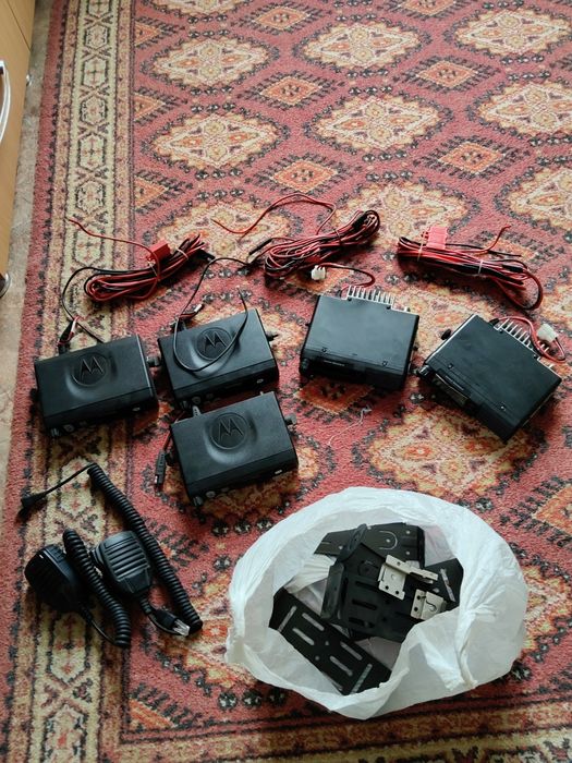 профессиональная автомобильная радиостанция