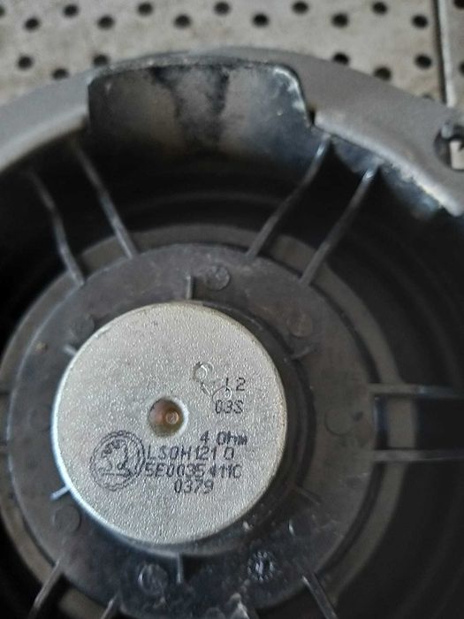 Boxa audio dreapta spate skoda octavia 3 5e 5e0035411c