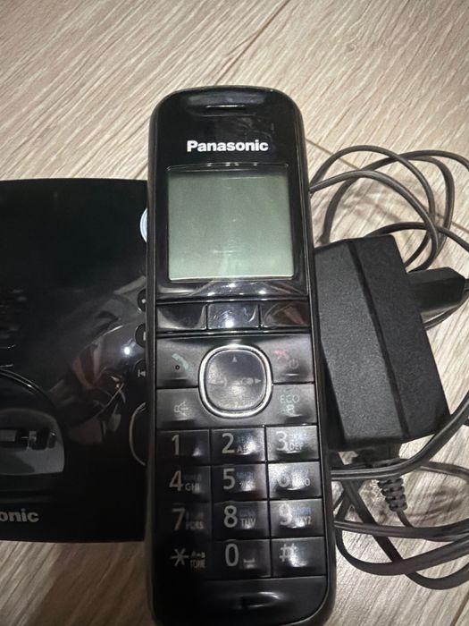 Продам радиотPanasonic KX-TG5511CA в отличном состоянии.