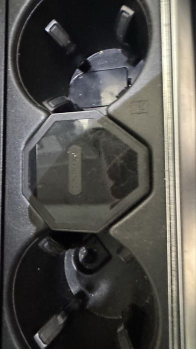 Vand incarcator telefon wireless Audi A6 C8