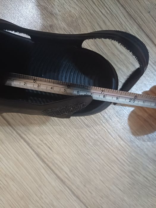 Сандали NIKE, стелка 18 см и маранонки nike 31