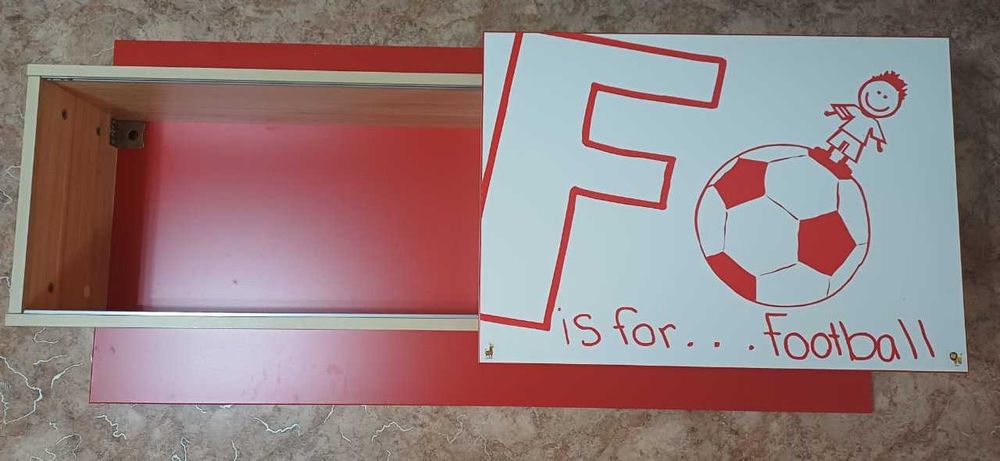 Продам детскую мебель в комплекте