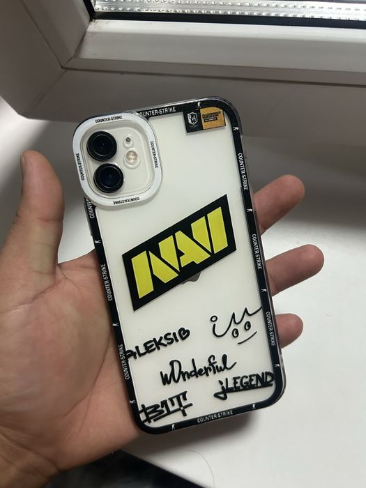 Продам iPhone 11 128gb