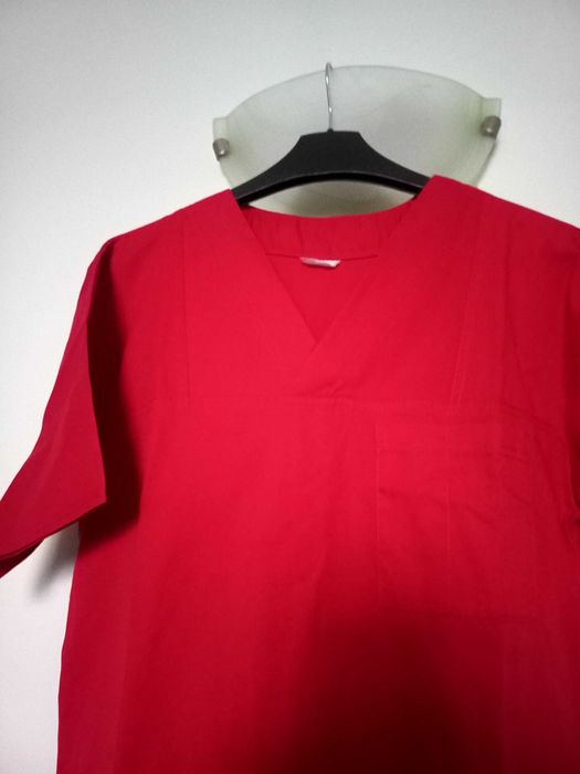 Bluza medicala unisex, rosie, M