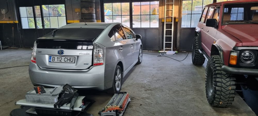 Reconditionare baterie hybrid regenerare Toyota Prius Auris Lexus