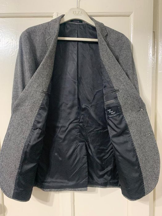 Продаётся мужской пиджак