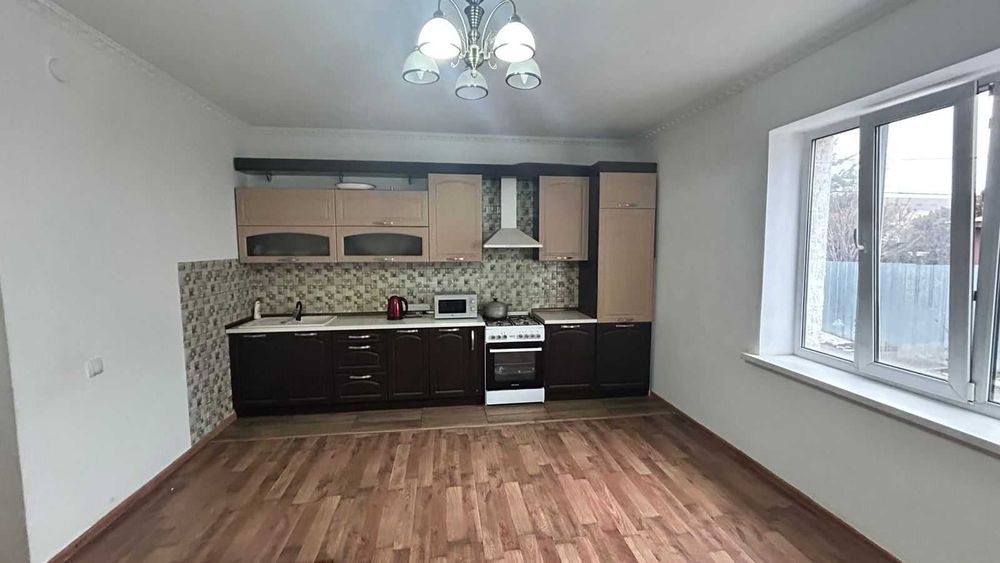 Дом коттедж с квартирантами