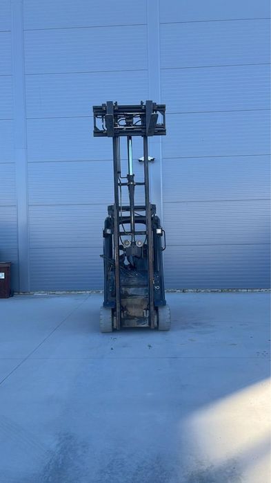 Stivuitor electric Linde