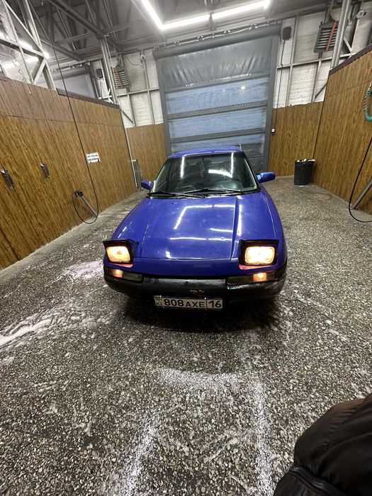 Продам mazda 323f