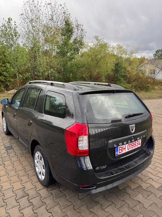 Vând Dacia Logan  MCV