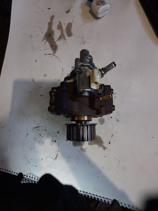 pompa inalte presiune motorina pompa injecție ford focus3 1.6tdci pe