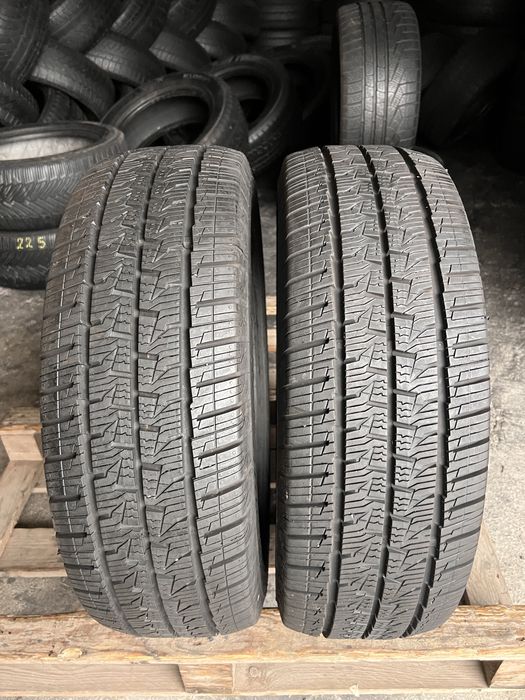 2 anvelope iarna ca NOI 215/70/15 C , Continental , 8.5 mm