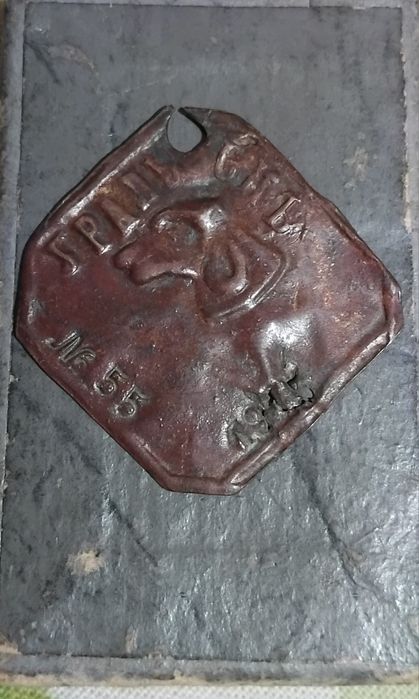 Старинный   жетон