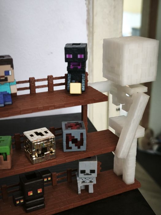 Рафт поставка за Minecraft Kinder Joy