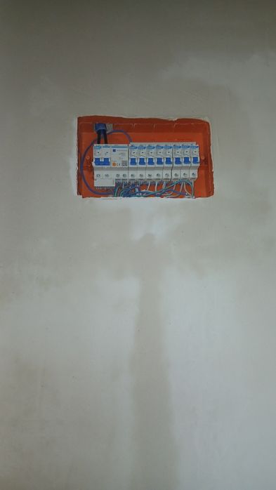 Uy qurish ishlari amalga oshiramiz Ta'mirlash