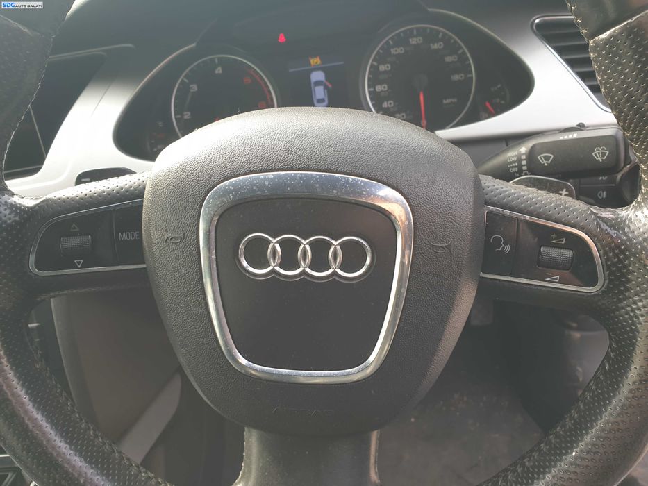 Volan Piele Perforata 3 Spite S Line cu Padele si Comenzi cu Airbag Audi A4 B8 2008 - 2012 [K3223] [K3222]