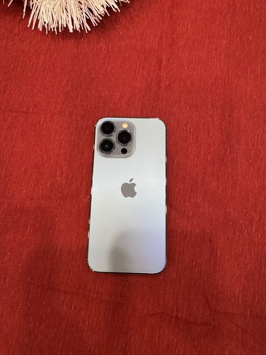 Iphone 13pro 128gb za chasti