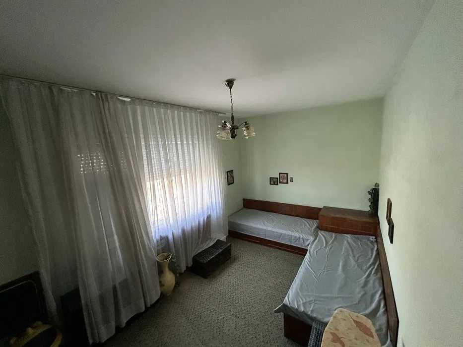 Продава се Тристаен апартамент в Пловдив, Тракия - 90 кв.м за 850 €/кв.м - Снимка #11