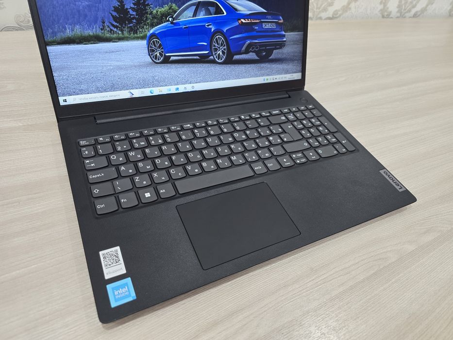 Lenovo IdeaPad, Ram 4Gb, SSD 256Gb, Full HD IPS