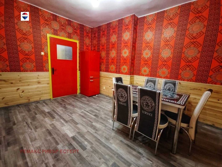 Тристаен апартамент за продажба ТОП център гр. Русе