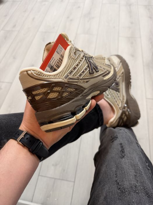 Adidasi Barbati NB 1906 Capuccino!