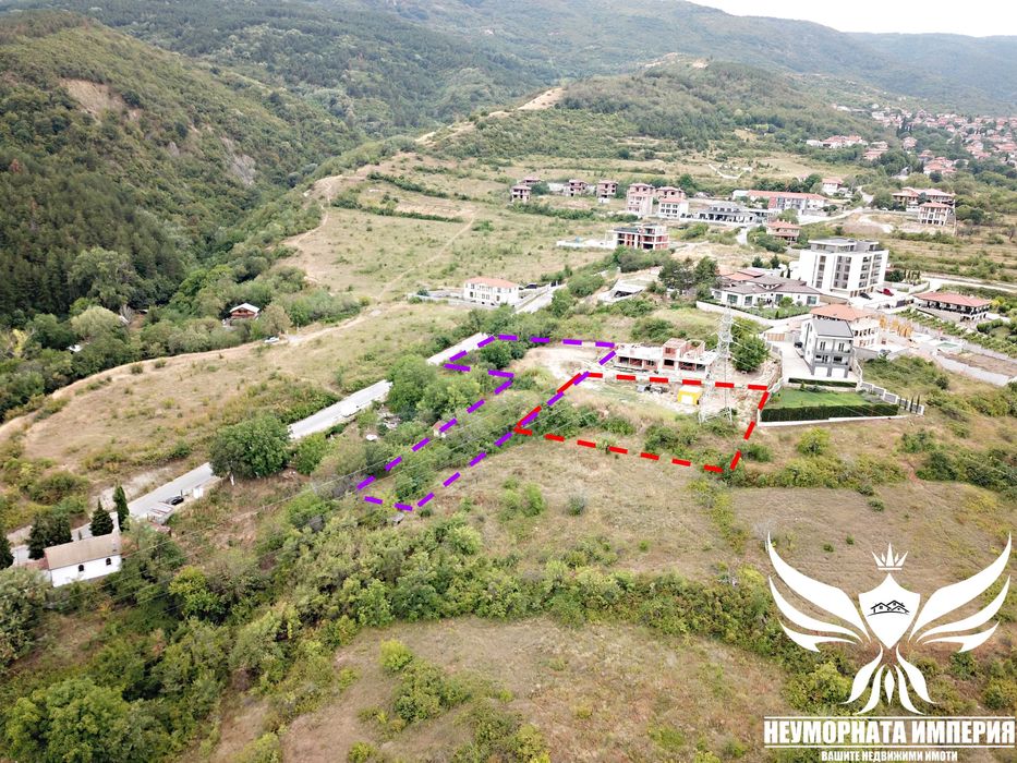 Продавам 2бр. парцели със сменен статут 2700кв.м. в гр.Асеновград