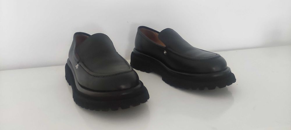 Vând pantofi dama piele naturală