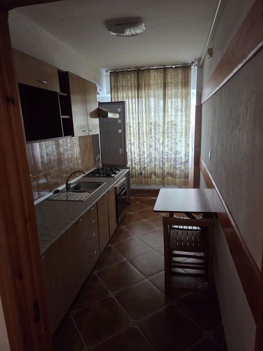 Apartament 3 camere de inchiriat, proprietar , centru