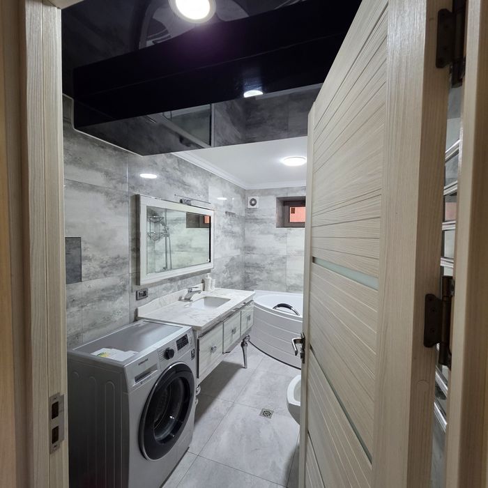 Квартира продаётся Чиланзар 2 квартал 3/1/4 меб тех кирпич ор макро