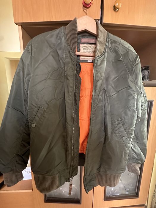 Якета/бомбър Alpha Industries и суичър