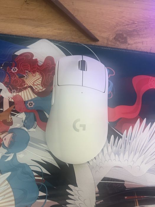 игровой компьютер вместе со всем