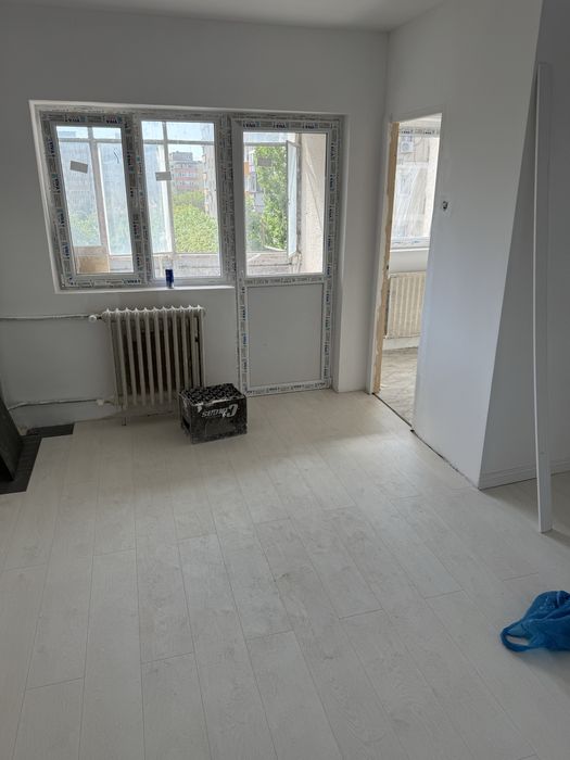 VAND garsoniera rahova