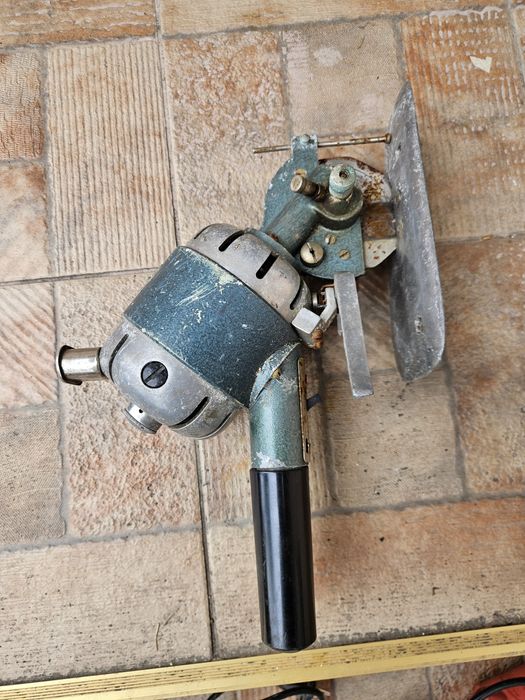 cutter electric 220v