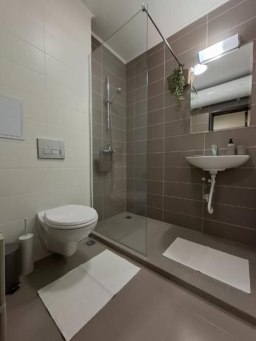 Дава се под наем Двустаен апартамент в Пловдив, Тракия - 72 кв.м за 425 € - Снимка #4