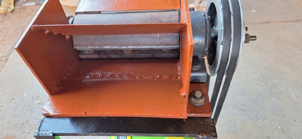 Дробилка за клони