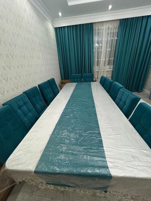 Продам стол со стульями!